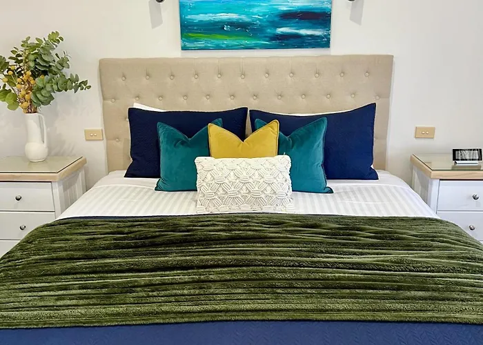 Hotels With Four Stars Coastal Waters Motor Inn